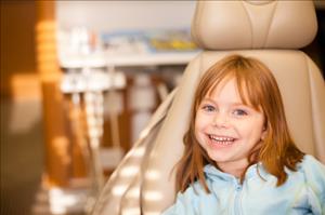 child at the dentist